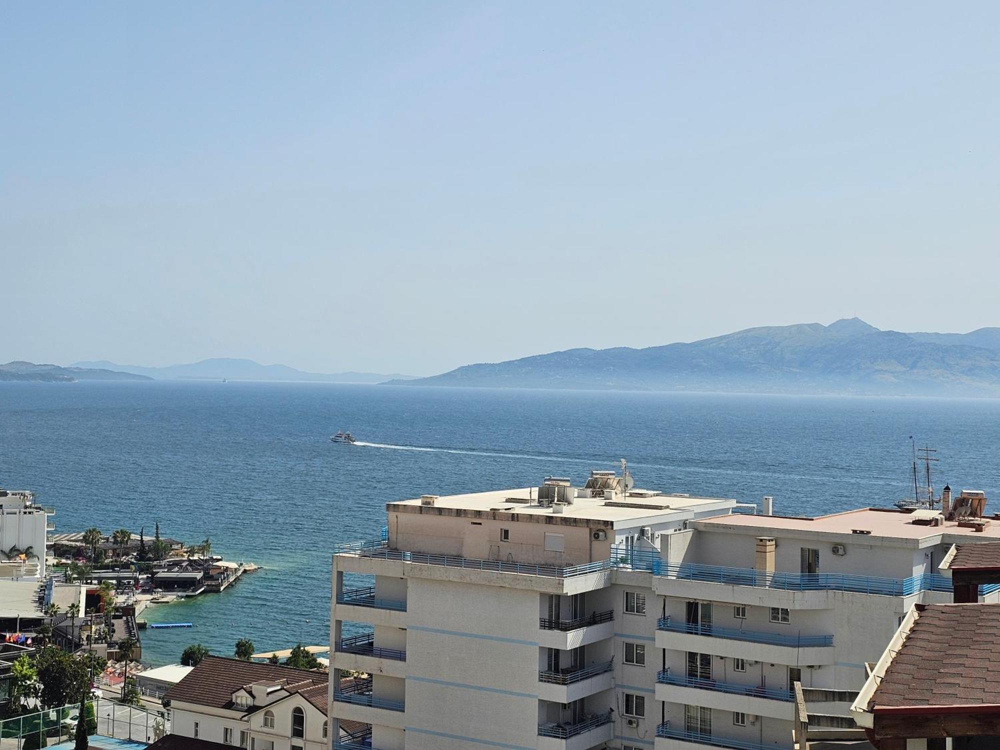 Panoramic Sea View Apartment Саранда Экстерьер фото